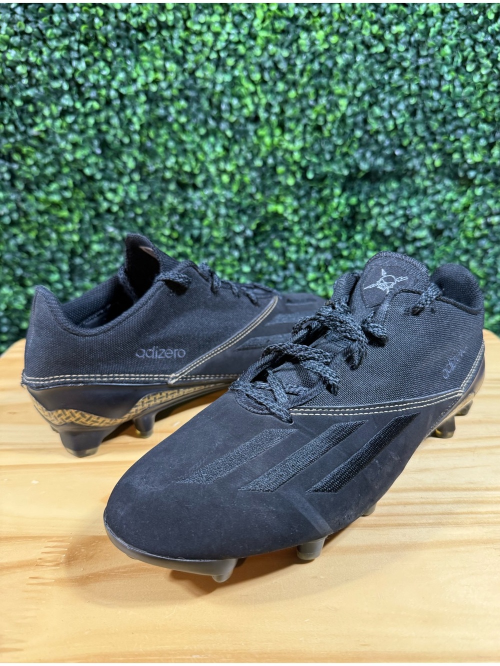 Adidas Adizero Men’s 9.5 Black Low Baseball Cleats AQ8915 Lightweight